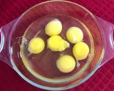 A picture of step 1 of Cheesy Egg Muffins.