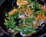 A picture of step 2 of Veg Chowmein.