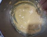 A picture of step 2 of Tomato pakoda.