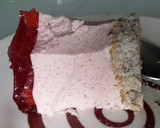Foto del paso 9 de la receta: Tarta de yogurt griego con fresas y bizcocho de almendras