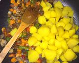 A picture of step 6 of Vegetable Potato Soup.