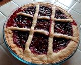 Foto del passaggio 6 della ricetta Crostata con ricotta e marmellata di visciole