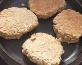 Foto del paso 3 de la receta: Pancitos de avena y banana diet