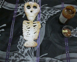 Foto del paso 11 de la receta: Calavera de hojaldre con dulce de leche