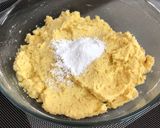 A picture of step 6 of Cornmeal Cookies.