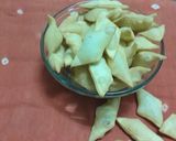 શક્કરપારા (Shakkarpara Recipe In Gujarati) રેસીપી સ્ટેપ3ફોટો