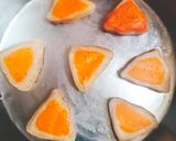 ত্রিভুজ ভ্যানিলা কুকিজ্ (triangle vanilla cookies recipe in Bengali) রেসিপি ধাপ - 4 ছবি