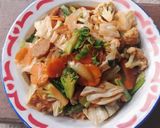 Foto langkah ke 6 dari resep Capcay Goreng.