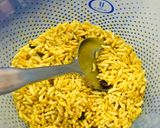 A picture of step 2 of Masala Tasty Murmura.