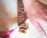 A picture of step 3 of Caramel crunchie treat.