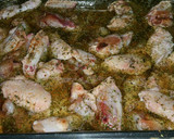 Foto del paso 3 de la receta: Alitas de pollo con salsita al horno🙂🍽