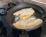 Foto del paso 3 de la receta: Milanesa de pescado 🐟