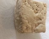 A picture of step 1 of Tofu and shiitake mushroom noodles.