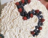 Rózsaszín ombre torta recept fázis 7 fotója