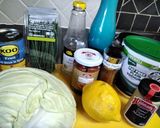 A picture of step 1 of Spicy Peach Coleslaw.