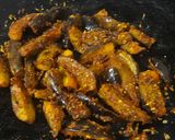 A picture of step 3 of Masala Baingan.