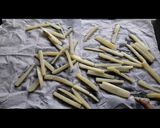 फ्रेंच फ्राईझ (french fries recipe in marathi) रेसिपी स्टेप 4 फोटो 