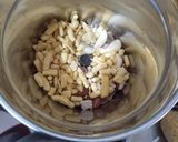 A picture of step 1 of Stuffed potato brinjal.