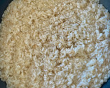 Foto del paso 1 de la receta: Timbal de arroz carnaroli con vieiras y zamburiñas al ajillo