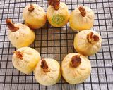 Hình bước làm 5 của món Walnut Moon Cakes (Bánh trung thu hạt óc chó)