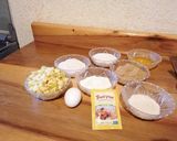 Foto del paso 1 de la receta: Muffins de manzana