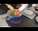 Foto del paso 6 de la receta Bacalao con pasas, piñones y huevo duro