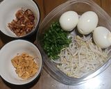 Foto langkah ke 8 dari resep Soto Ayam & Tahu.