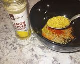 Foto del paso 7 de la receta: Hamburguesa de pechuga de pollo a la plancha con tocino