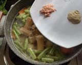Foto langkah ke 3 dari resep Sup sosis bakso.