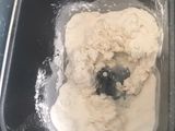 Pau kacang hitam dan Kaya