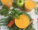 Foto del paso 2 de la receta Zumo Detox de zanahoria, naranja, manzana y apio