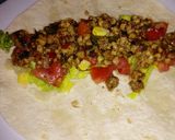Foto del paso 16 de la receta Rollitos de maíz rellenos, acompañados de picada de hortalizas