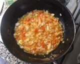 Foto del paso 4 de la receta: PIMIENTOS RELLENOS con vegetales y arroz integral 🫑🥕🌽🧅