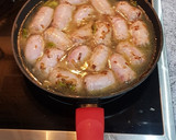 Foto del paso 4 de la receta: Longaniza de cerdo fresca al vino