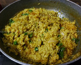 सोड्याची खिचडी (dried prawns khichadi recipe in marathi) रेसिपी स्टेप 3 फोटो 