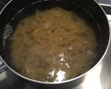 A picture of step 3 of Mushroom pasta.