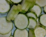 Foto del paso 1 de la receta: Snack verde de zucchini y mayonesa de arvejas