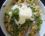 A picture of step 2 of Paneer semolina open toast.