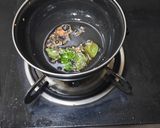 A picture of step 2 of Gujarati Kadhi.