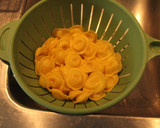 Foto del paso 19 de la receta: Ravioles raros (ovalados) 4 quesos ratatuilados