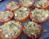 Foto del paso 3 de la receta: Tomates al horno con Philadelphia y atún fácil y rápido