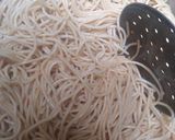 A picture of step 4 of Jollof spaghetti.