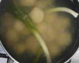 A picture of step 1 of Creamy potatoe soup.