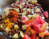 A picture of step 4 of Kala Chana Ghugni.