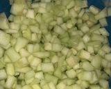 Foto langkah ke 1 dari resep SOP Buah Premium.