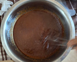 Foto langkah ke 3 dari resep Super Moist ChocolateCupcakes- Simple & NoMixer (Gluten Free).
