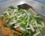 Foto langkah ke 2 dari resep Acar kuning.