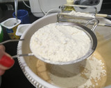 Foto del paso 5 de la receta: Magdalenas de yogur  y frutos rojos