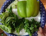 A picture of step 2 of Arroz Verde (Mexican green rice).