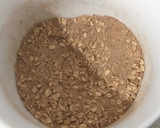 Foto del paso 2 de la receta: Mug cake de cacao y pera (sin harina blanca y riquísima!)